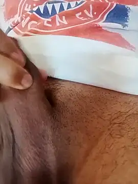 Snapshot of El_baby12 chatting on October 25, 2025, 9:08 am El baby12 online show from October 25, 2025, 9:08 am