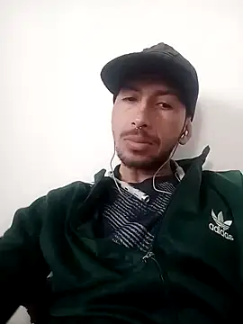 Gatohot23 online show from January 26, 2025, 5:34 pm