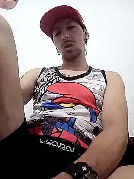 Gatohot23 online show from February 26, 2025, 2:30 am