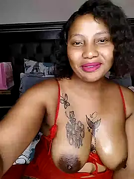 Snapshot of quenliyasa chatting on February 14, 2025, 11:31 pm quenliyasa online show from February 14, 2025, 11:31 pm