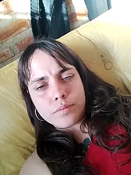 lucylovles online show from November 8, 2025, 10:41 am