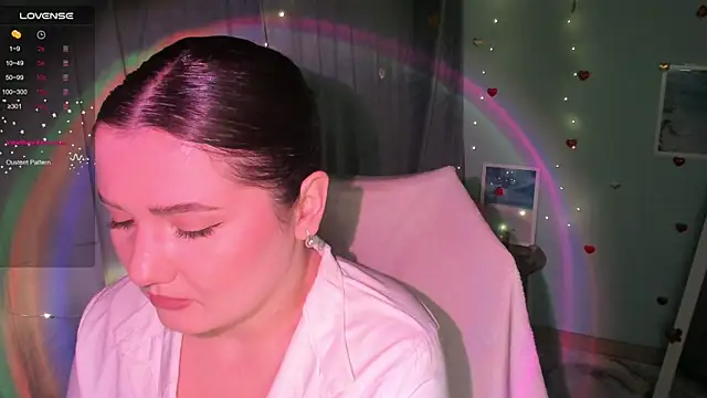 Lei White online show from March 12, 2025, 7:25 pm