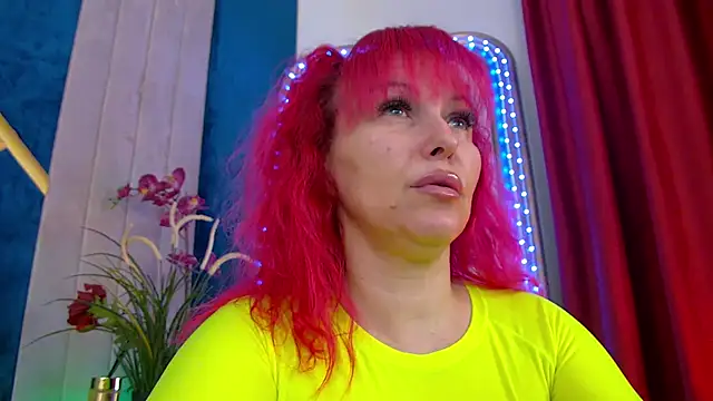 Snapshot of Foxxxy_MILF chatting on February 25, 2026, 4:56 am Foxxxy MILF online show from February 25, 2026, 4:56 am