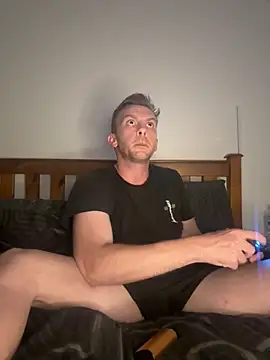 Snapshot of aus_guy93 chatting on October 30, 2025, 2:14 pm aus guy93 online show from October 30, 2025, 2:14 pm