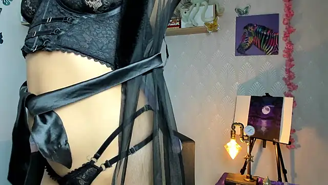 Snapshot of Alaia_Love77 chatting on October 7, 2025, 9:27 pm Alaia Love77 online show from October 7, 2025, 9:27 pm