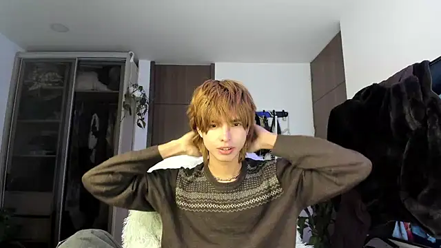 Snapshot of santy-kitty chatting on March 15, 2025, 6:14 am santy-kitty online show from March 15, 2025, 6:14 am