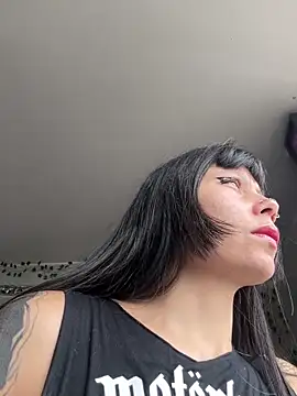 EemaHaruki online show from September 16, 2025, 7:37 pm