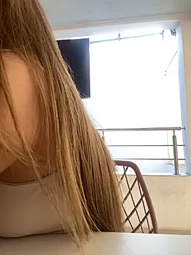 Snapshot of Mary_ivett chatting on March 9, 2025, 3:27 pm Mary ivett online show from March 9, 2025, 3:27 pm