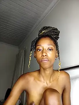 02Boitybaby online show from December 14, 2024, 5:25 pm