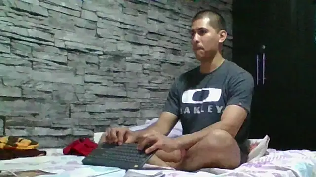 Sexylatin64 online show from February 3, 2026, 2:53 am