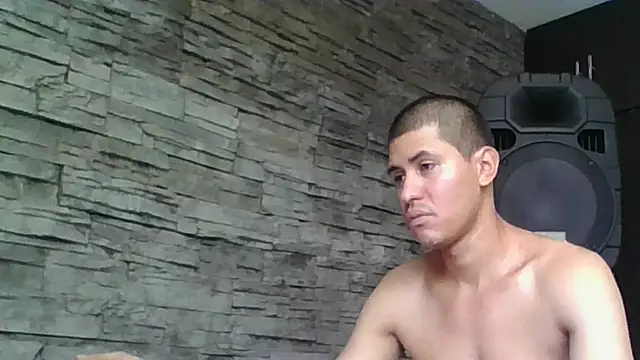 Sexylatin64 online show from September 25, 2025, 3:40 pm