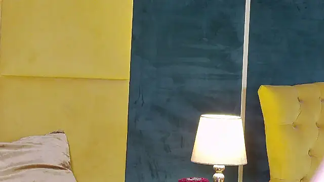 GiuliaHarvey online show from January 9, 2026, 12:28 am