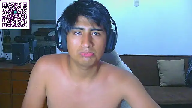 Snapshot of CzarPM chatting on February 23, 2026, 4:03 am CzarPM online show from February 23, 2026, 4:03 am