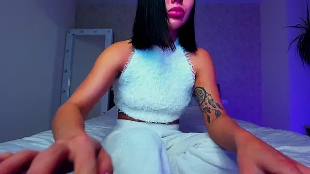 Snapshot of AddictedSabi chatting on November 7, 2025, 3:49 pm AddictedSabi online show from November 7, 2025, 3:49 pm