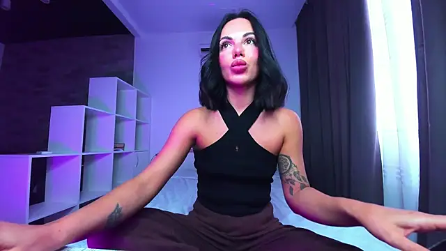 Snapshot of AddictedSabi chatting on October 18, 2025, 10:28 am AddictedSabi online show from October 18, 2025, 10:28 am