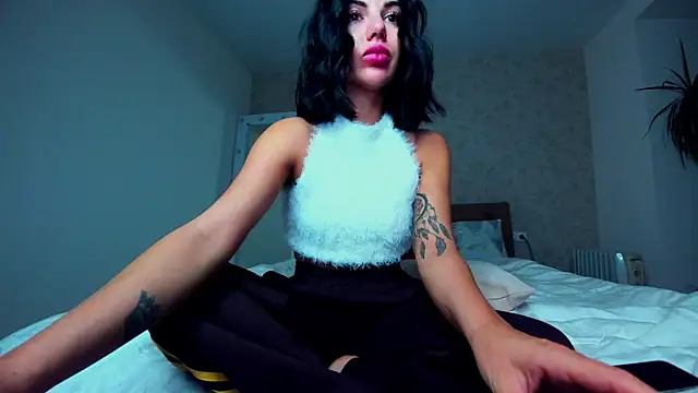 Snapshot of AddictedSabi chatting on November 9, 2025, 4:27 am AddictedSabi online show from November 9, 2025, 4:27 am