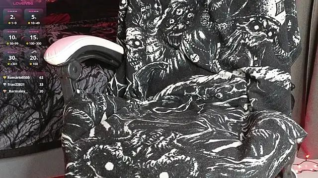 Snapshot of Devil_s_bride chatting on March 7, 2026, 4:12 pm Devil s bride online show from March 7, 2026, 4:12 pm