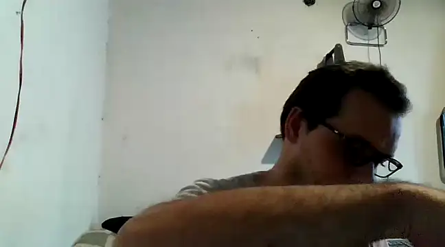 Snapshot of Lolosalvage83 chatting on December 14, 2024, 4:08 pm Lolosalvage83 online show from December 14, 2024, 4:08 pm