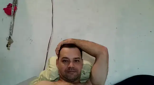 Snapshot of Lolosalvage83 chatting on January 25, 2025, 7:18 pm Lolosalvage83 online show from January 25, 2025, 7:18 pm