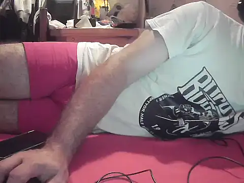 Snapshot of Lolosalvage83 chatting on March 4, 2025, 9:40 am Lolosalvage83 online show from March 4, 2025, 9:40 am