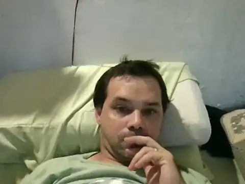 Snapshot of Lolosalvage83 chatting on January 1, 2025, 10:54 am Lolosalvage83 online show from January 1, 2025, 10:54 am