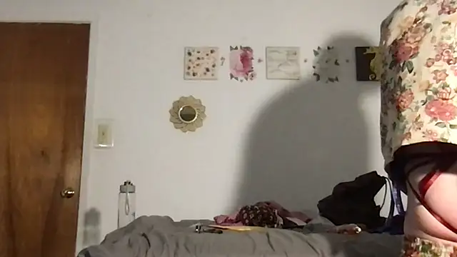 twentywithafelonyy online show from October 11, 2025, 11:00 am