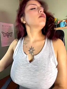 Liittleluaa  online show from September 11, 2025, 2:50 pm