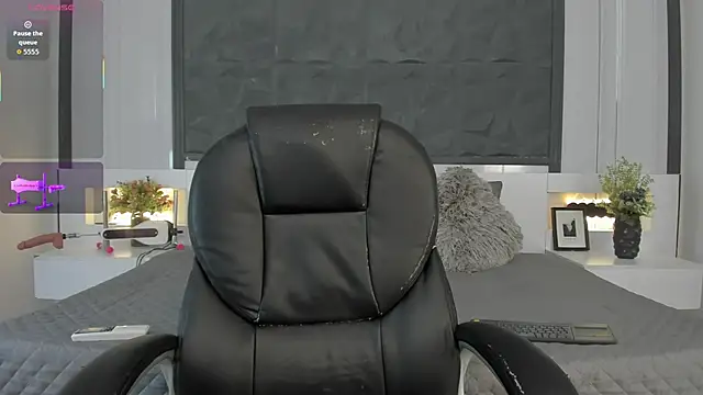 SaraGomez1 online show from March 30, 2026, 3:57 pm