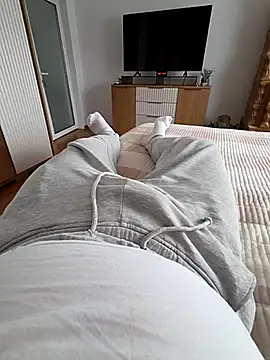 KarlosCarutox online show from January 18, 2026, 11:57 am