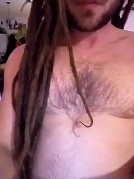 Snapshot of QcMisterv13 chatting on March 5, 2025, 9:05 am QcMisterv13 online show from March 5, 2025, 9:05 am