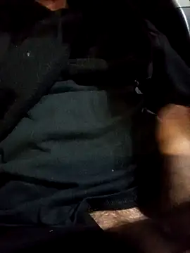 Snapshot of QcMisterv13 chatting on February 21, 2025, 10:59 pm QcMisterv13 online show from February 21, 2025, 10:59 pm