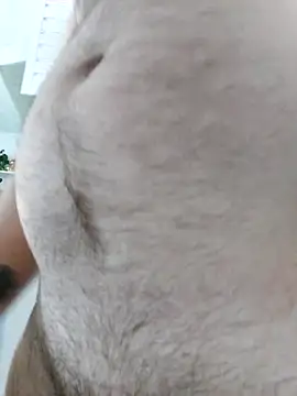 Snapshot of QcMisterv13 chatting on November 14, 2025, 6:22 pm QcMisterv13 online show from November 14, 2025, 6:22 pm