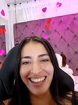 Snapshot of GISELA_RODRIGUEZ chatting on February 18, 2025, 3:10 pm GISELA RODRIGUEZ online show from February 18, 2025, 3:10 pm