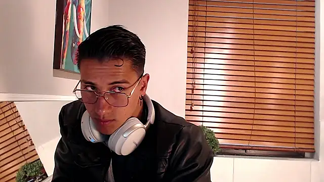 Snapshot of Andy_Joy_ chatting on September 23, 2025, 11:39 am Andy Joy online show from September 23, 2025, 11:39 am