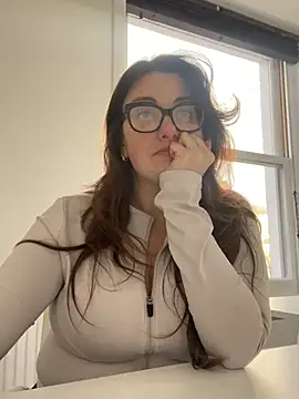 Snapshot of Miss_Stassi chatting on January 2, 2025, 9:33 am Miss Stassi online show from January 2, 2025, 9:33 am