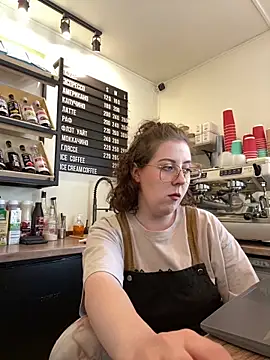 cinnabon  online show from April 24, 2026, 9:33 am