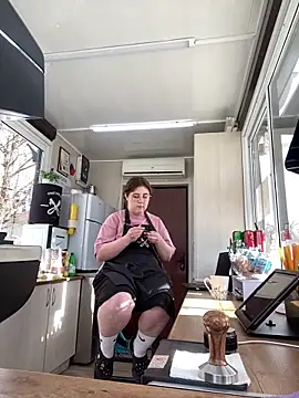 cinnabon  online show from March 12, 2025, 12:36 pm