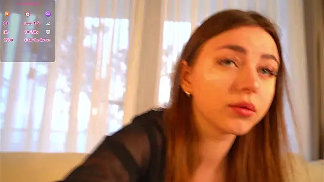 LindaFarmer online show from February 4, 2026, 4:40 am