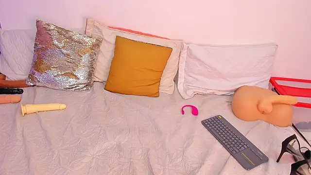 Snapshot of cookplleaser chatting on February 25, 2026, 11:32 am cookplleaser online show from February 25, 2026, 11:32 am