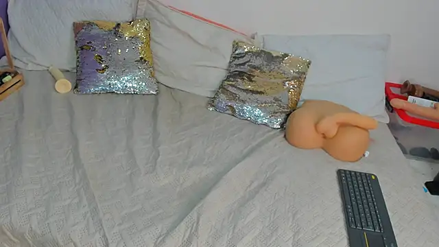 Snapshot of cookplleaser chatting on February 17, 2026, 12:35 pm cookplleaser online show from February 17, 2026, 12:35 pm