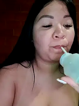 Snapshot of Chantal_lopez chatting on December 20, 2024, 6:45 pm Chantal lopez online show from December 20, 2024, 6:45 pm
