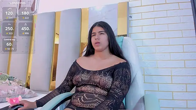 Snapshot of Lia_Ashley chatting on April 10, 2026, 7:10 pm Lia Ashley online show from April 10, 2026, 7:10 pm