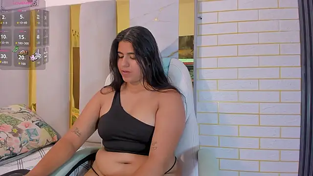 Snapshot of Lia_Ashley chatting on March 20, 2026, 7:04 pm Lia Ashley online show from March 20, 2026, 7:04 pm