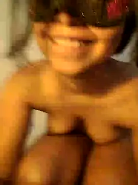 Snapshot of Bella_Luna18 chatting on February 21, 2025, 9:54 pm Bella Luna18 online show from February 21, 2025, 9:54 pm