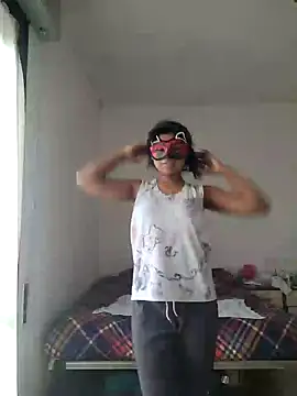 Snapshot of Bella_Luna18 chatting on March 15, 2025, 1:18 pm Bella Luna18 online show from March 15, 2025, 1:18 pm