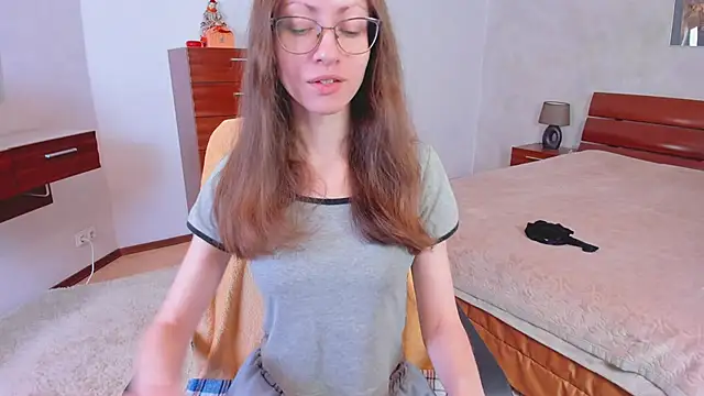 Pantyhose Mila online show from February 5, 2026, 8:26 pm