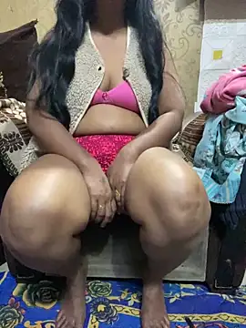 Tameesh sexy mistress online show from December 2, 2025, 5:31 am