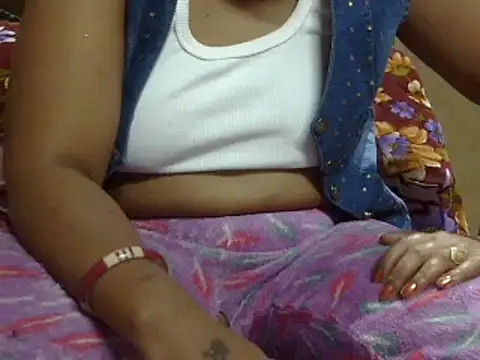 Snapshot of Tameesh_sexy_mistress chatting on February 25, 2025, 3:42 pm Tameesh sexy mistress online show from February 25, 2025, 3:42 pm
