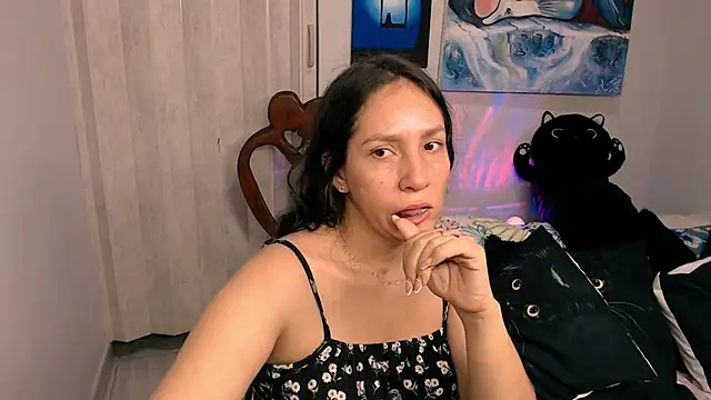 naihroby online show from July 31, 2026, 4:12 am