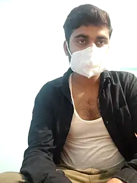 Ishan003 online show from May 8, 2026, 4:44 pm
